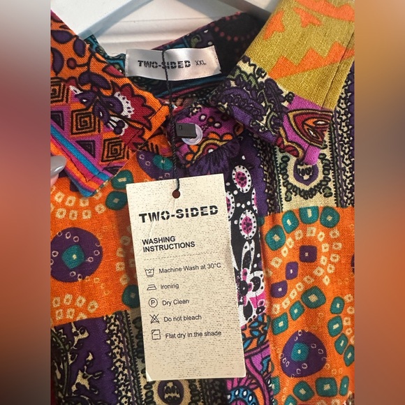 Two-Sided Colorful Patterned Shirt - Picture 3 of 3